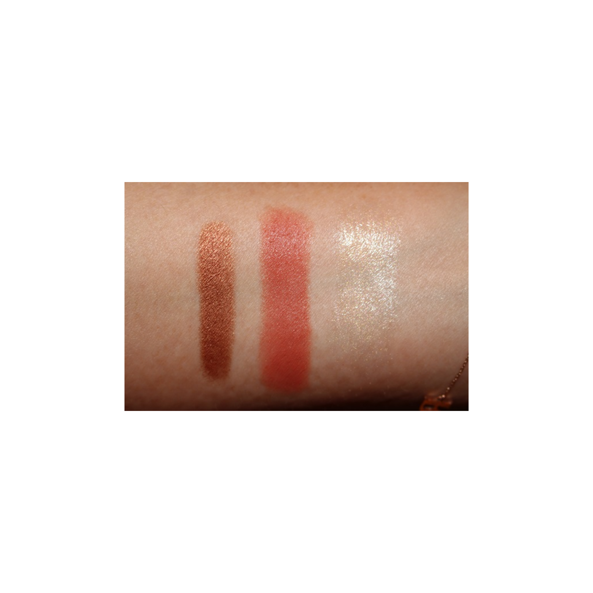Charlotte Tilbury Easy Highlighter Wand - Image 4